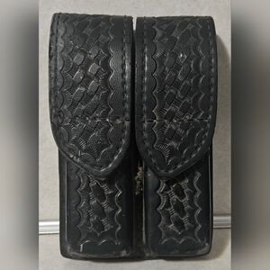 Safariland 77 Double Leather Basket Weave Magazine Pouch Smith & Wesson